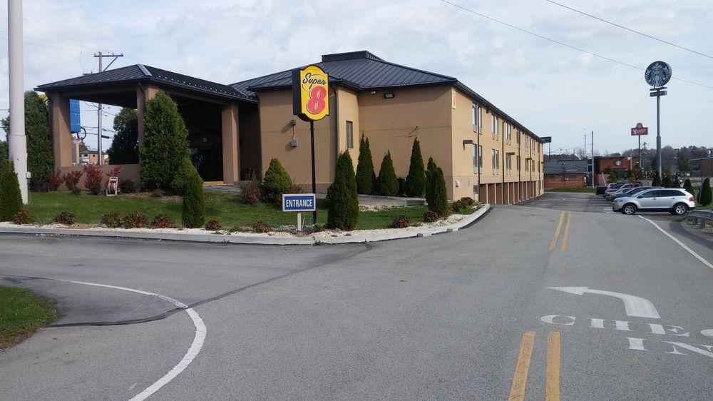 Super 8 By Wyndham Somerset Exteriér fotografie