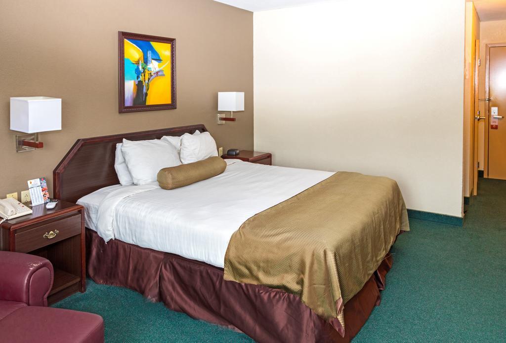 Super 8 By Wyndham Somerset Exteriér fotografie